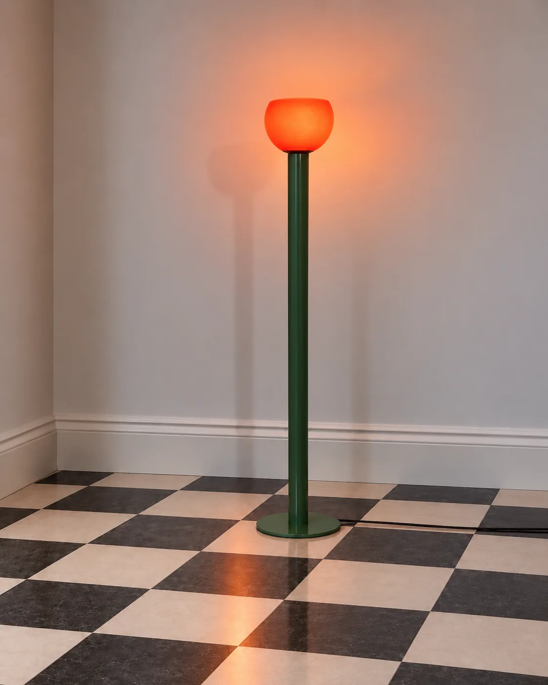 Tulip lamp