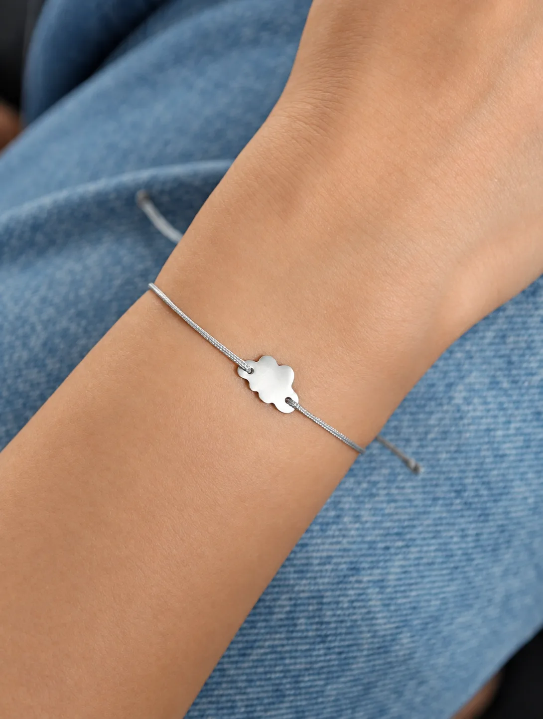 Bracelet, your cloud is full. thumbnail 4