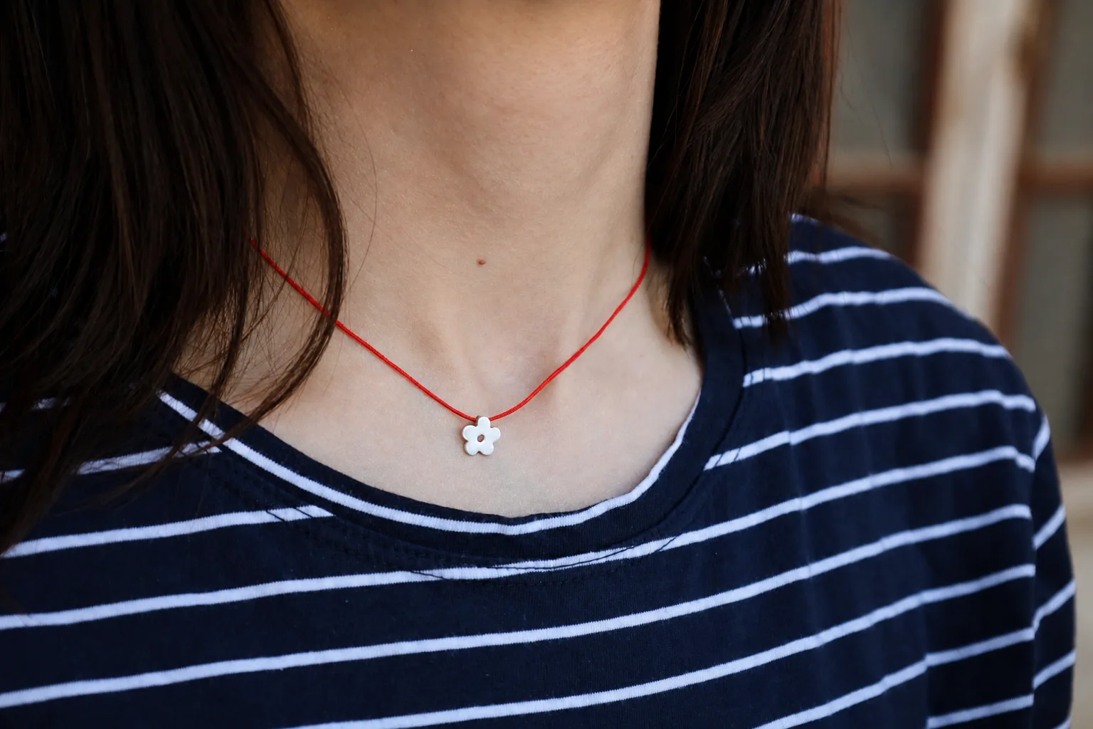 flower necklace thumbnail 2