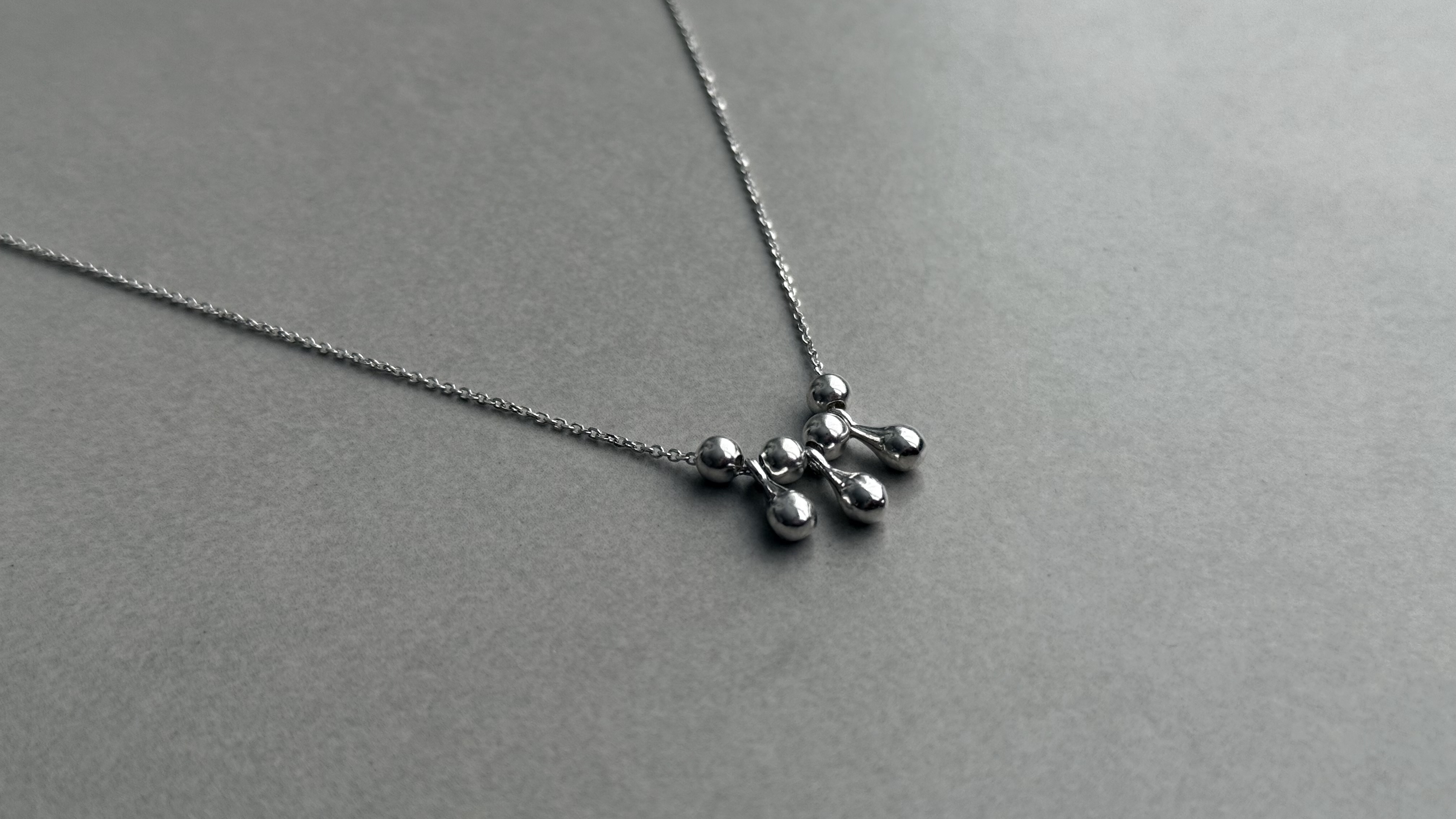 Drop necklace thumbnail 2