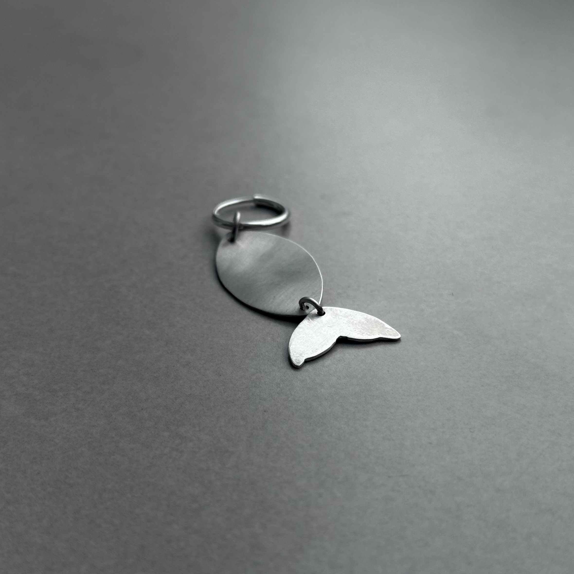 Fish earring thumbnail 2