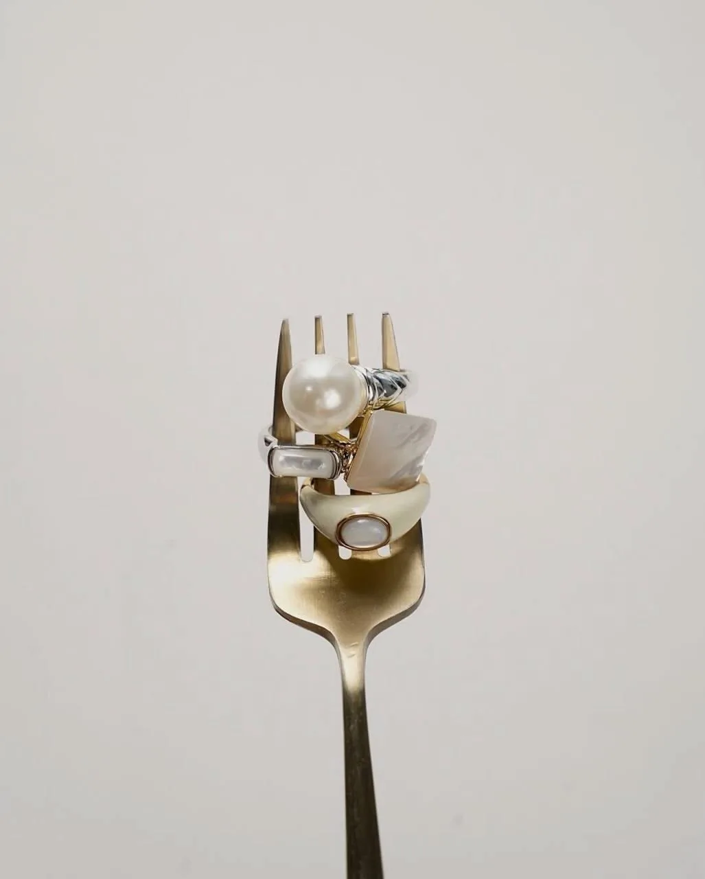 NEG.JEWELRY