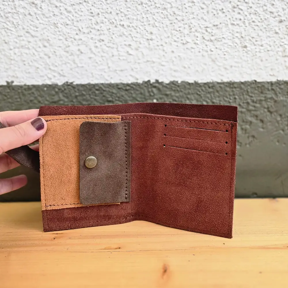 Leather pocket wallet thumbnail 6