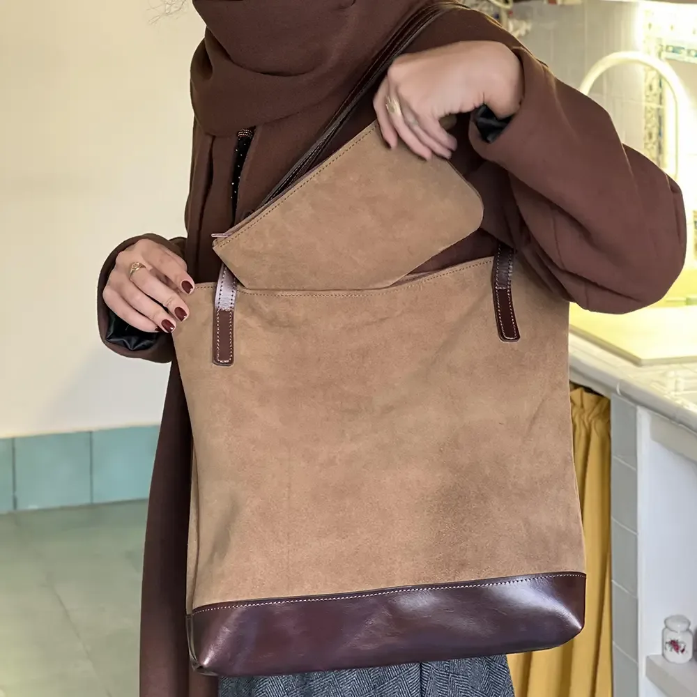 Vian women's shoulder bag thumbnail 1