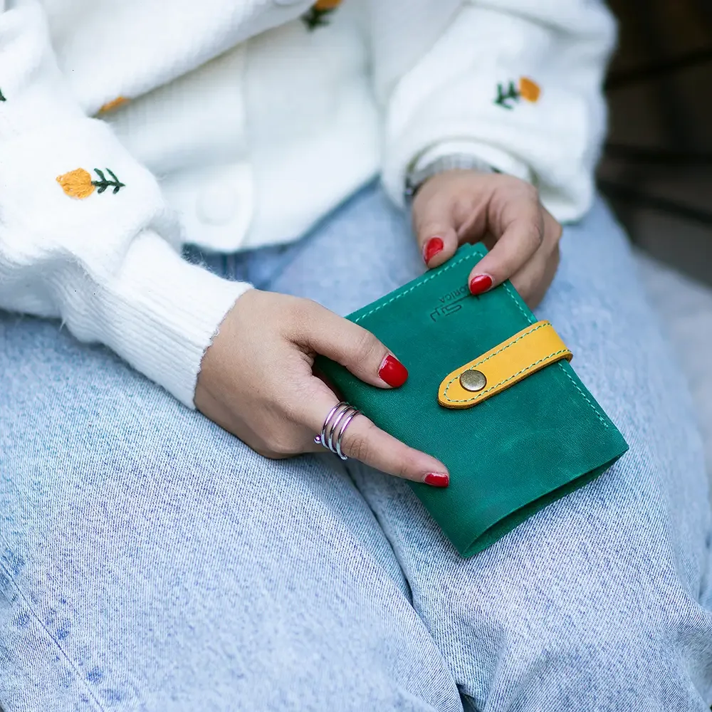 Natural leather pocket wallet thumbnail 3