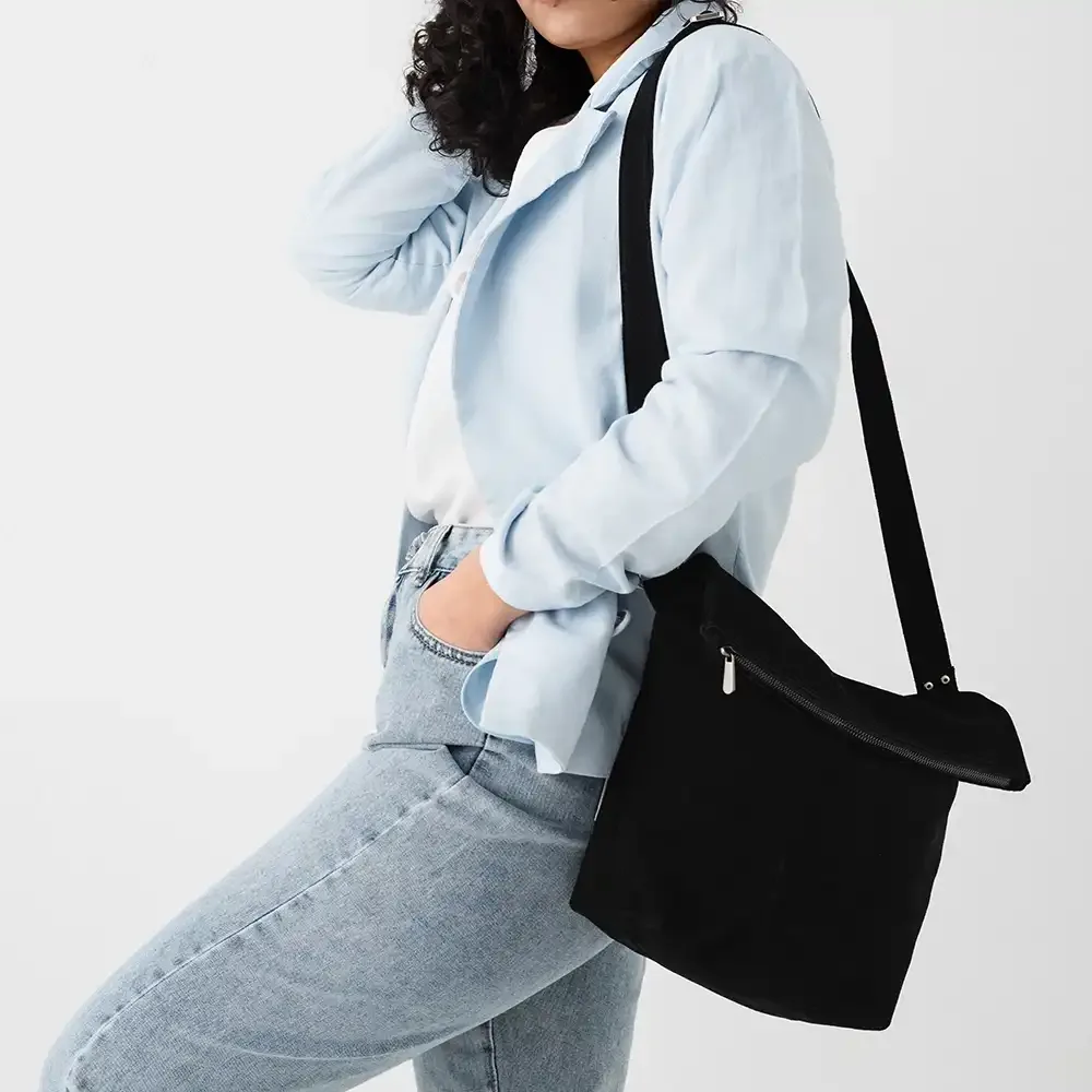 Kajal model natural leather shoulder bag thumbnail 2