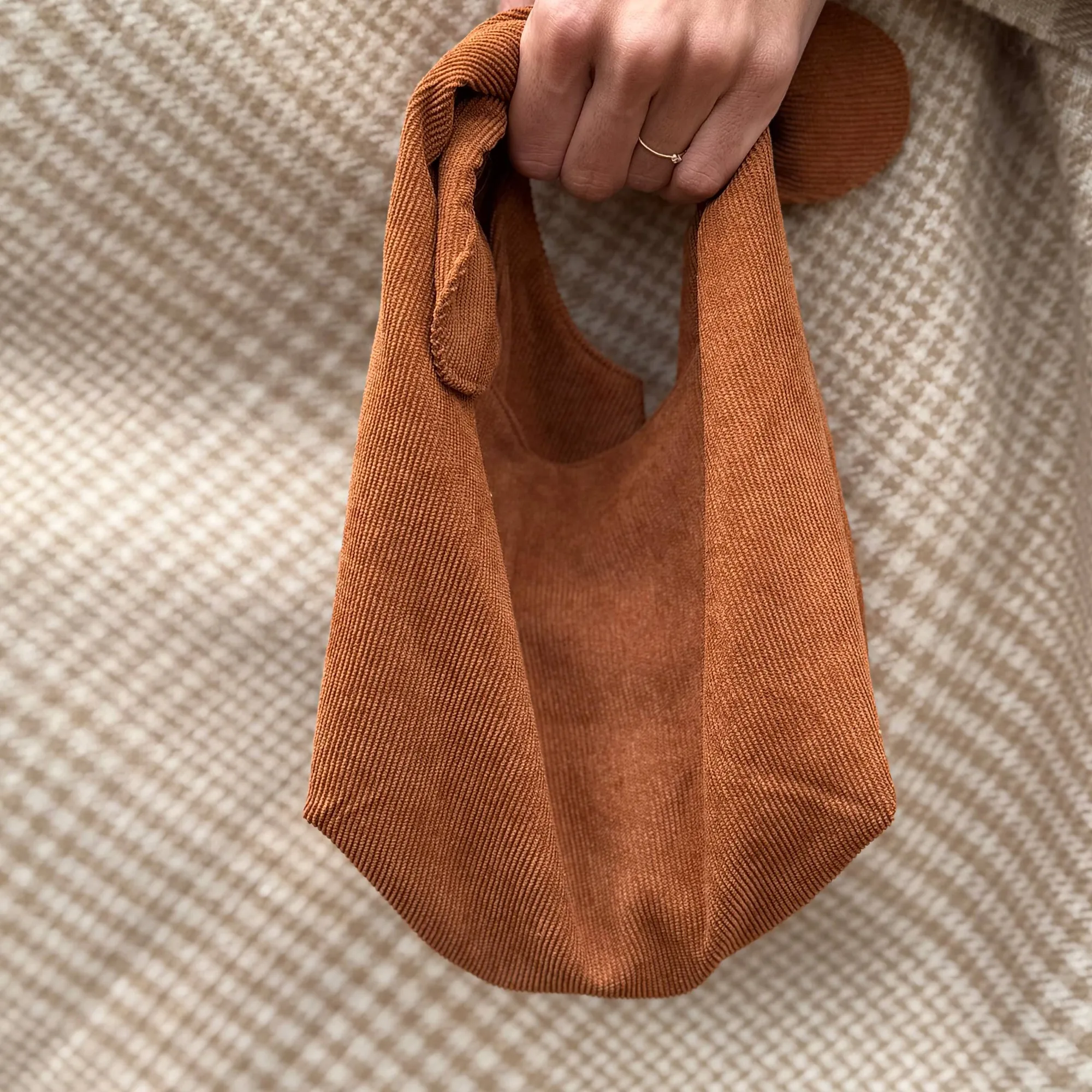 Kid's bag thumbnail 2