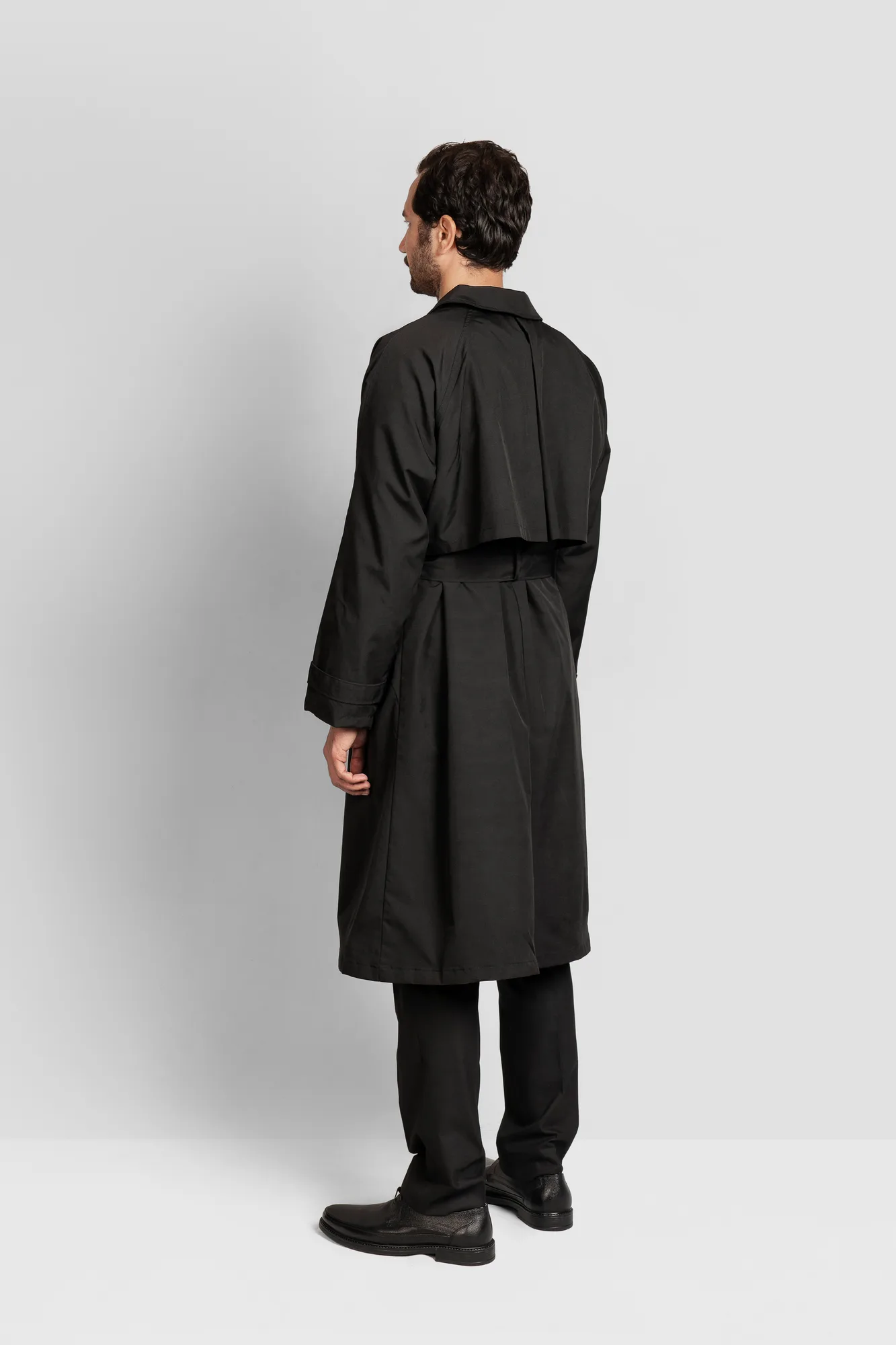 Trench coat thumbnail 4