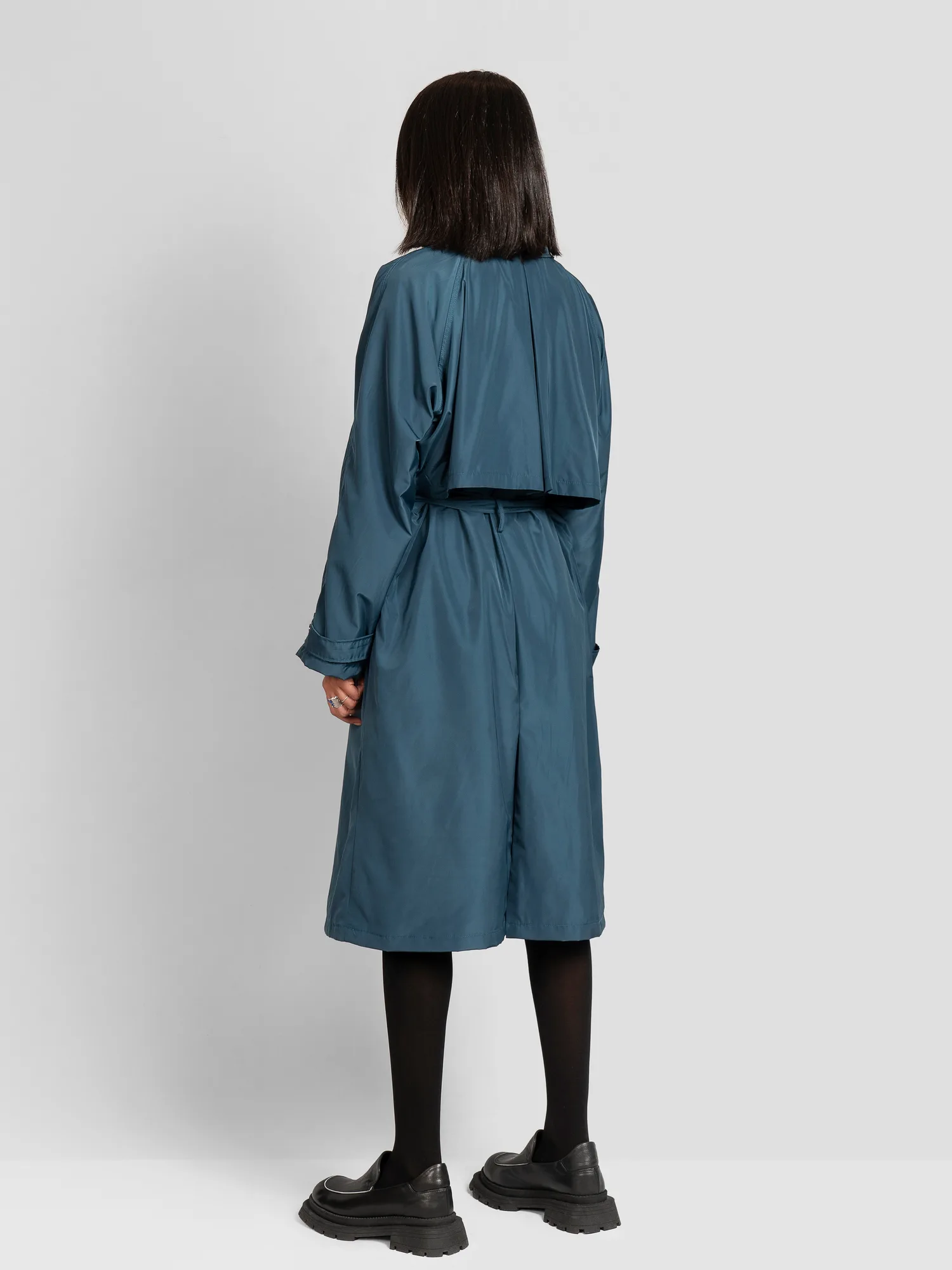 Trench coat thumbnail 3