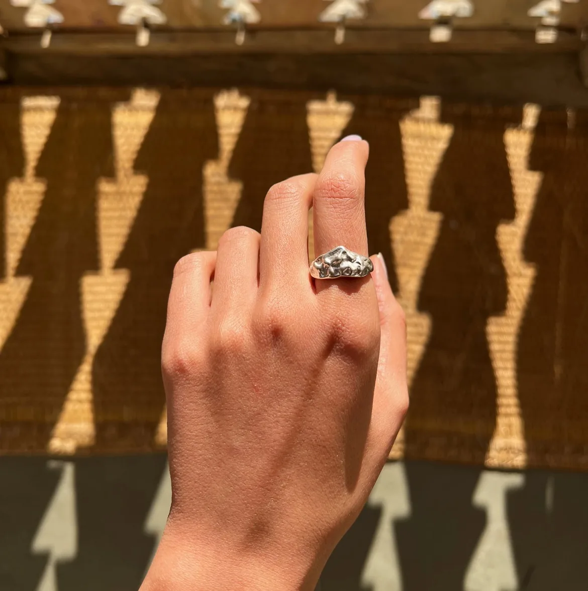 Silver Finger in the Mountain