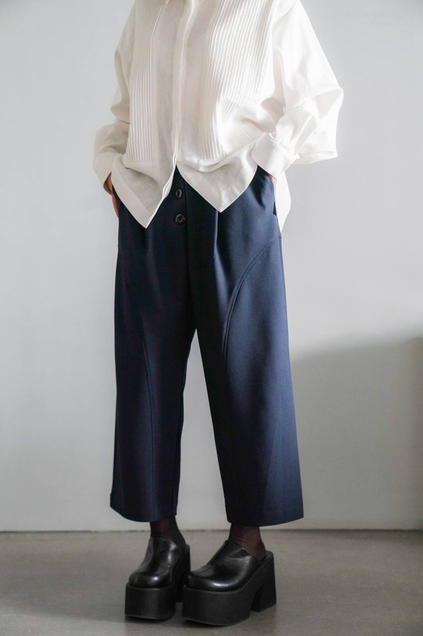Front buttoned pants