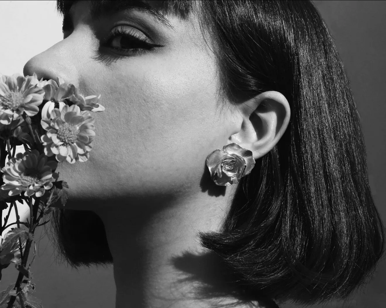 Rose earring