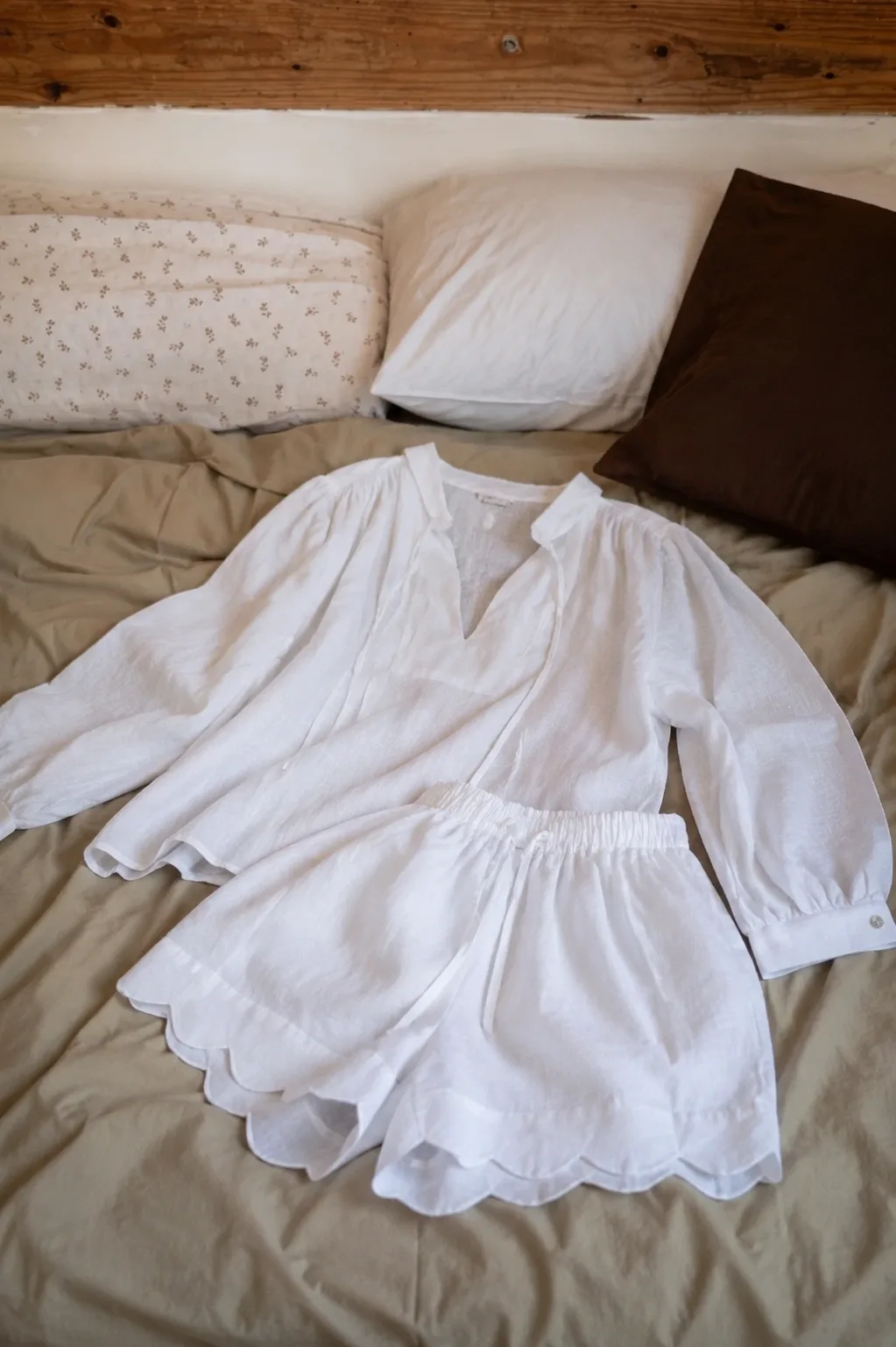 Glass shorts