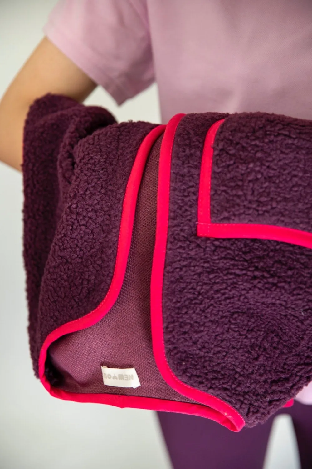 Happy vest thumbnail 4