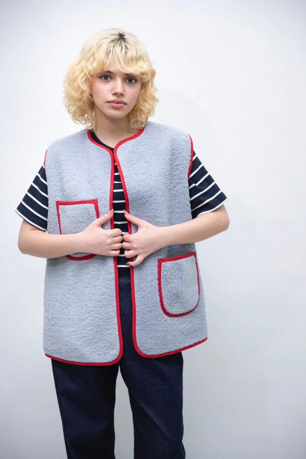 Happy vest thumbnail 7